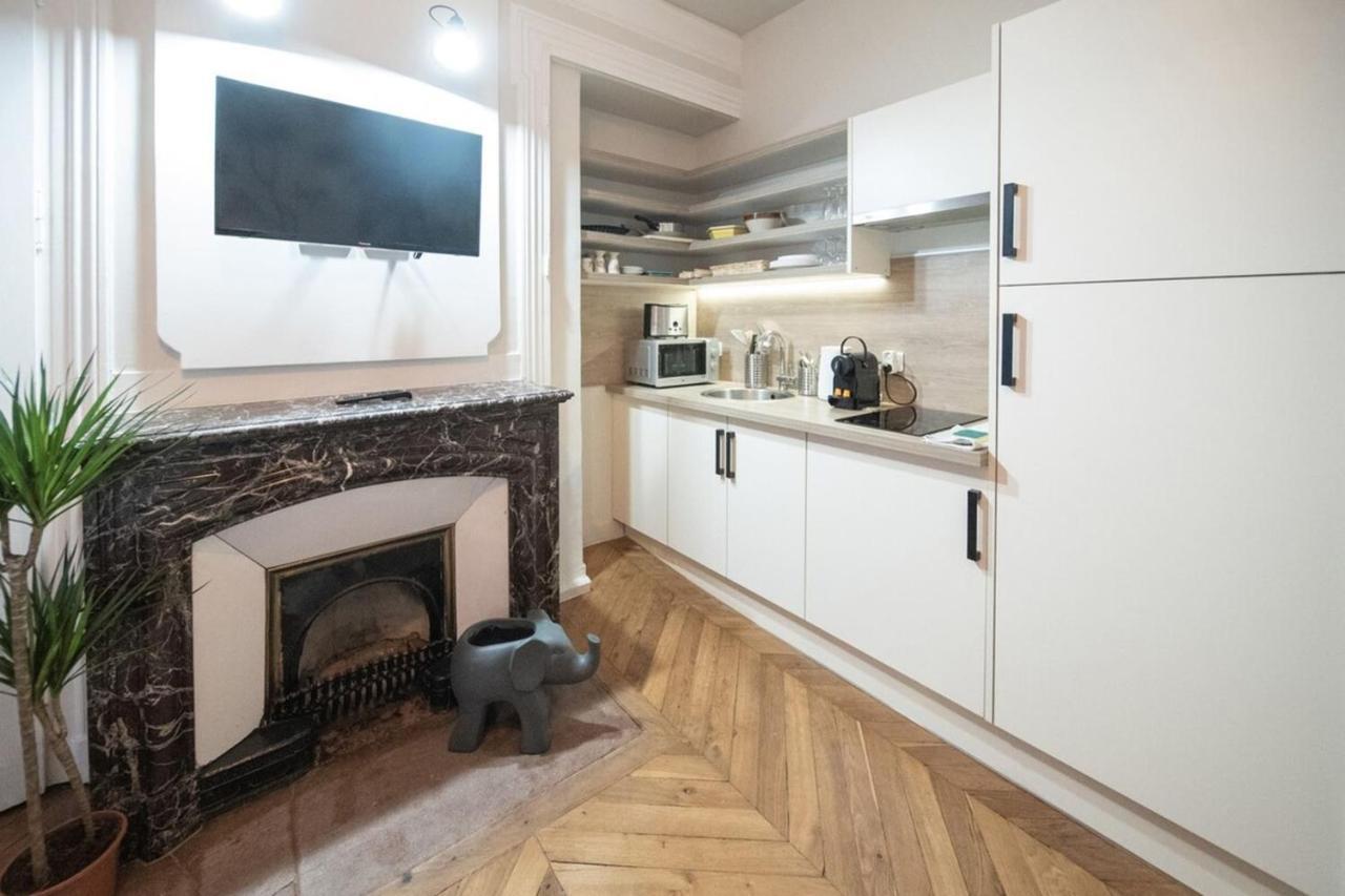 Chez Jean - Beautiful Renovated Studio - Cordeliers ลียง ภายนอก รูปภาพ