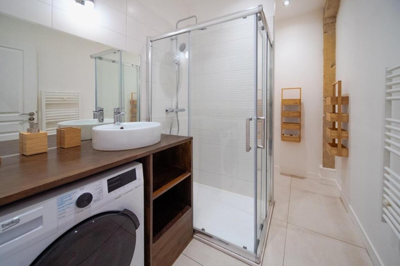 Chez Jean - Beautiful Renovated Studio - Cordeliers ลียง ภายนอก รูปภาพ